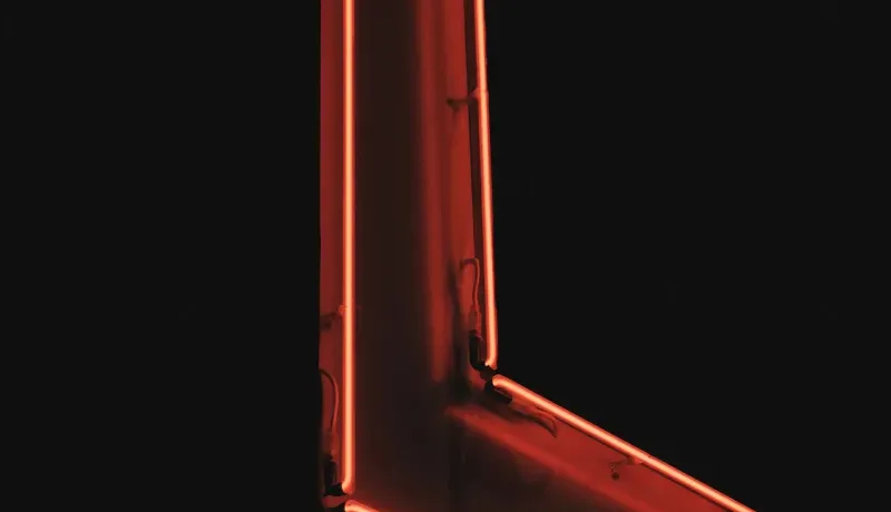 samuel-regan-asante--B08G1PVFMs-unsplash